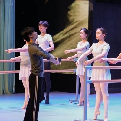 跳舞 艺行