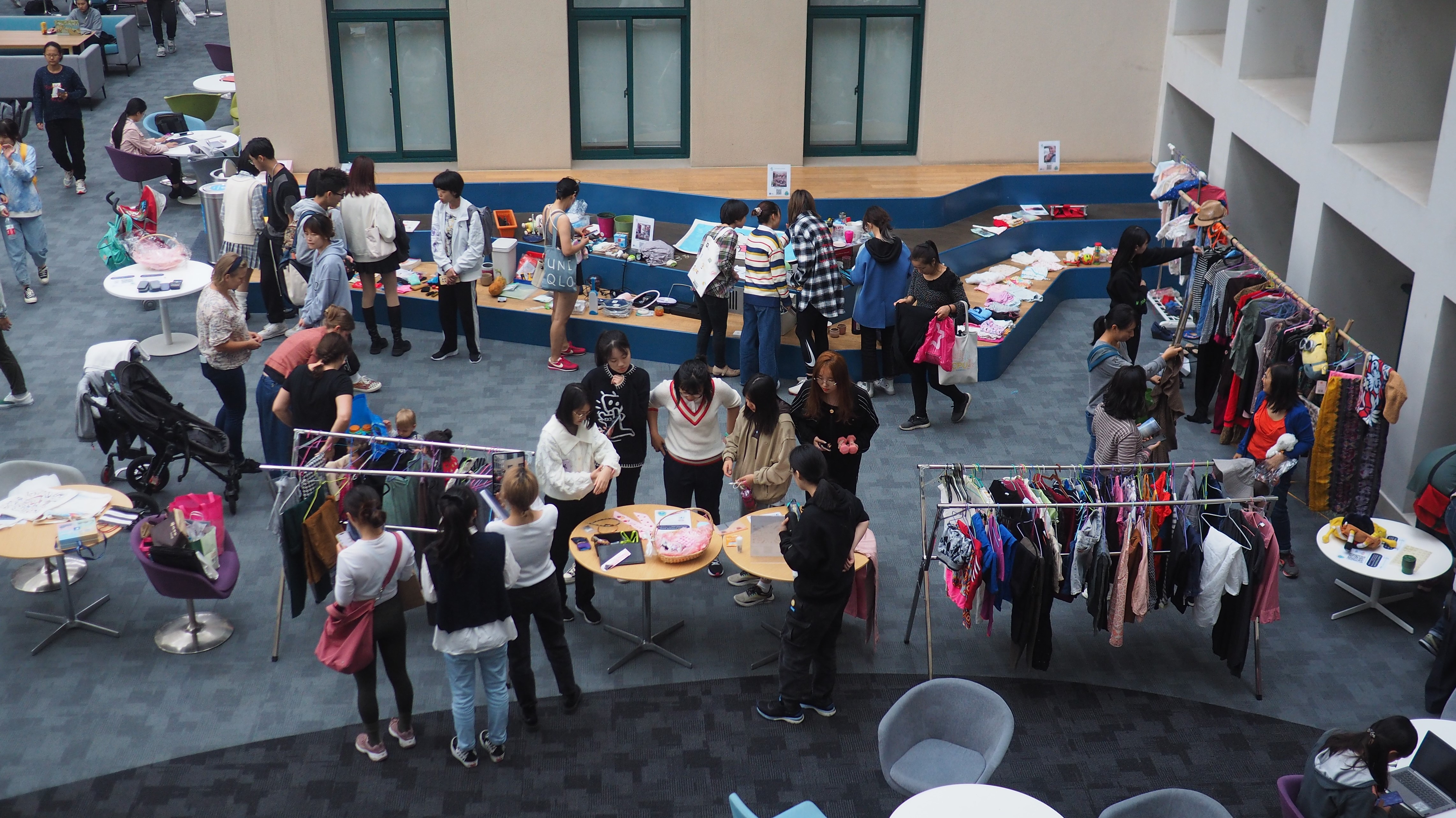 Photo 2 - Freecycling events-resize