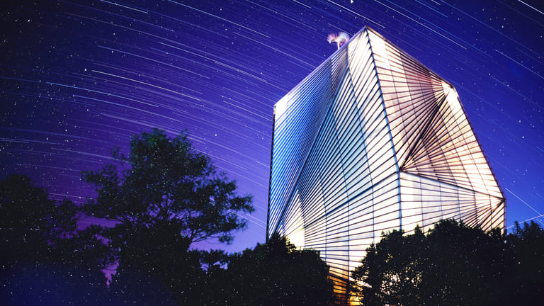 sestainable-designed building