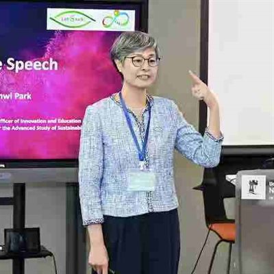 Jonghwi Park