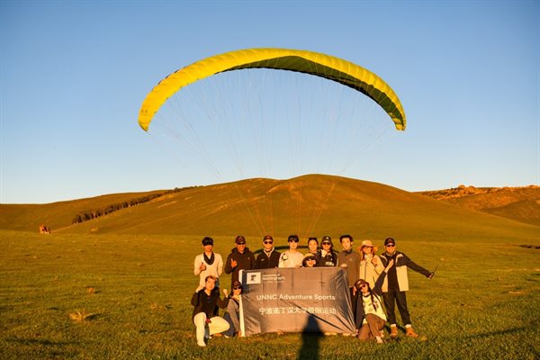Paragliding 1