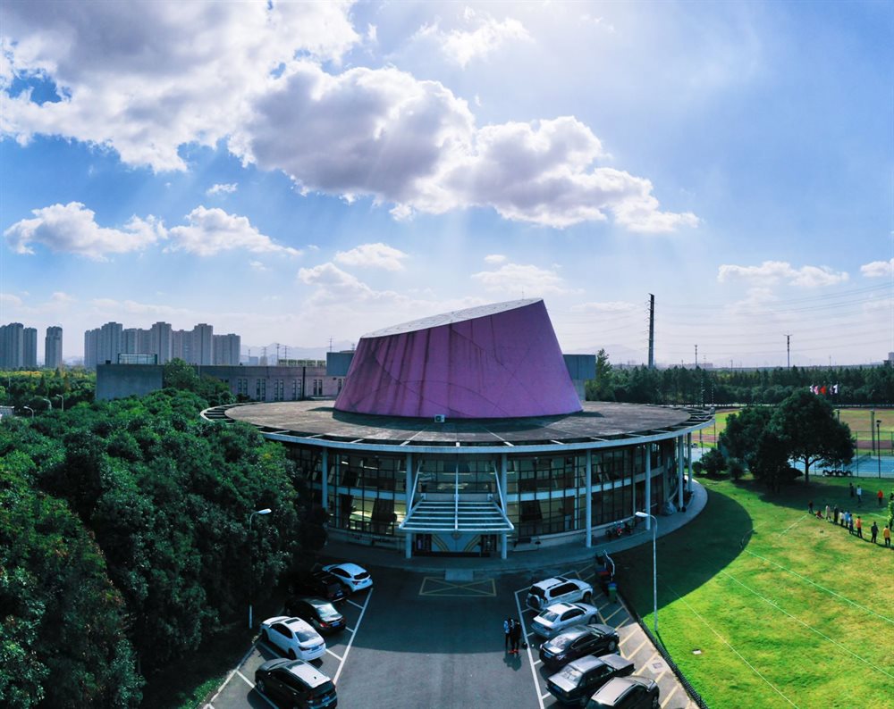 Facilities_medium_1