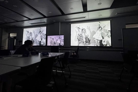 example image alt text
