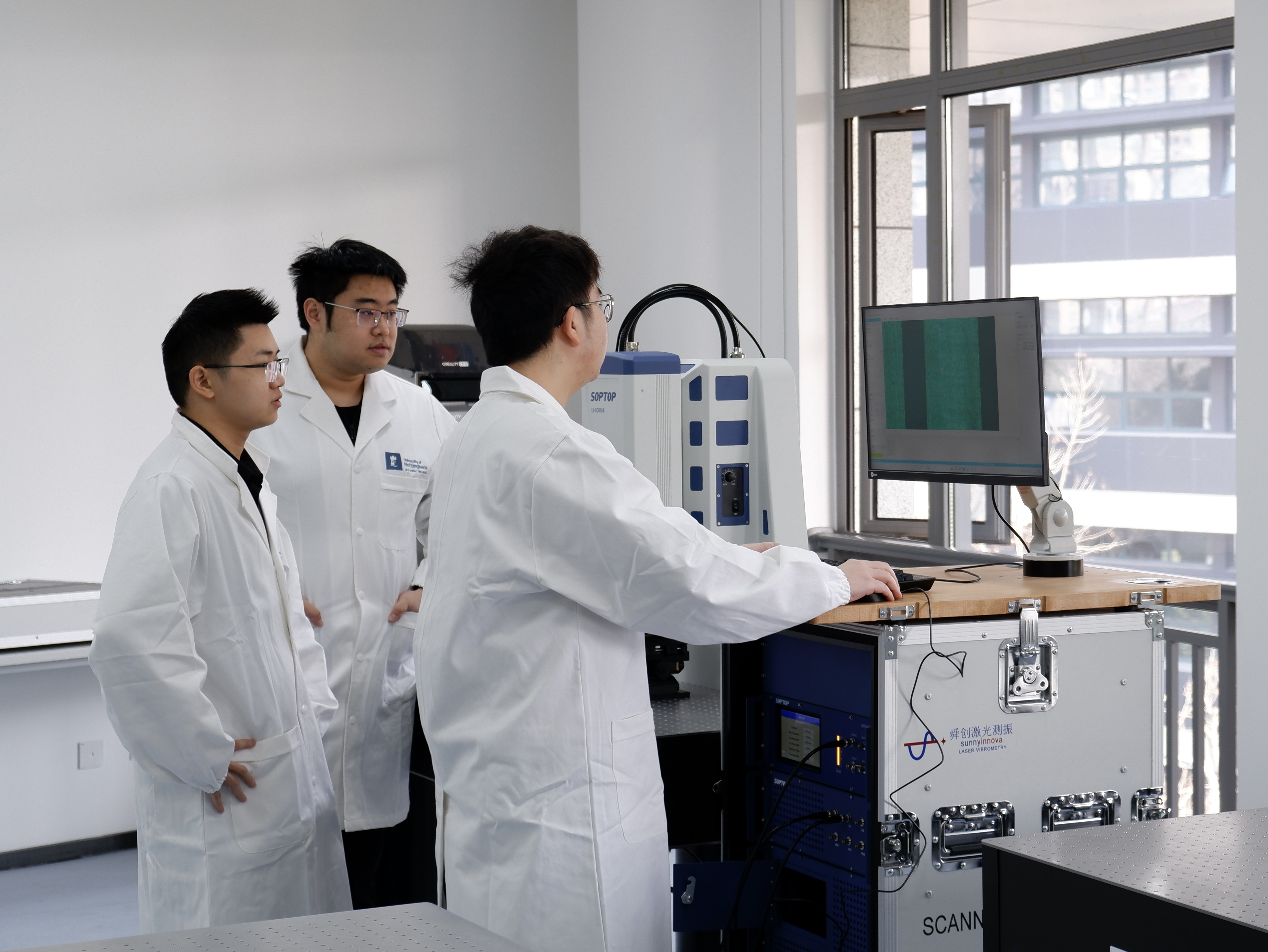 example image alt text