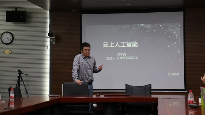 example image alt text