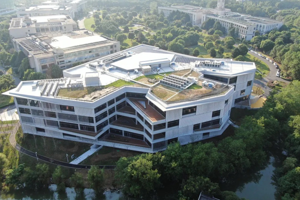 宁诺新图书馆于9月16日开放,这是图书馆的鸟瞰图