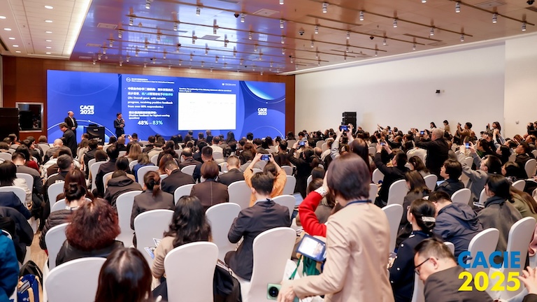 example image alt text