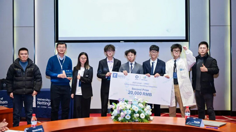 example image alt text