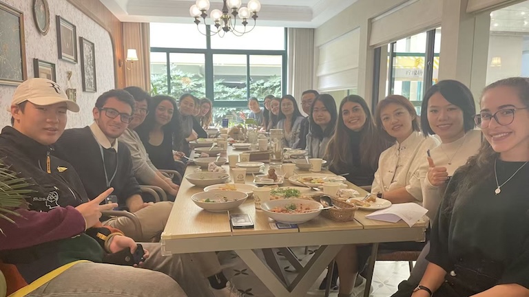 UNNC international students embrace the festive spirit amid local life image4