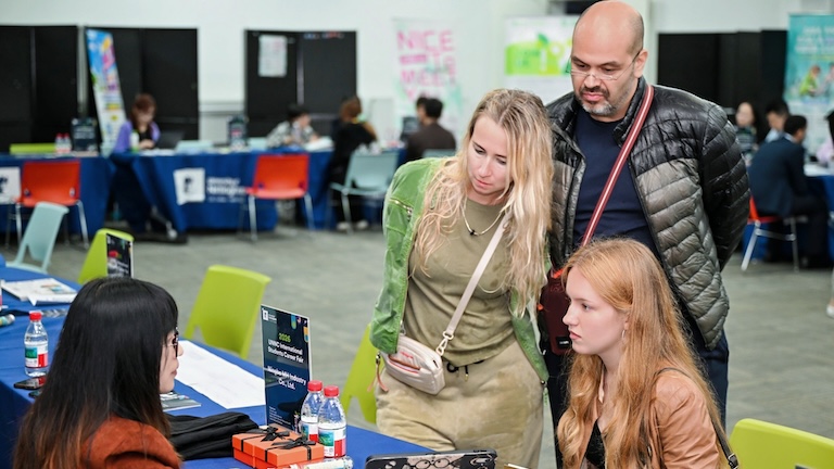 Global recruitment image2