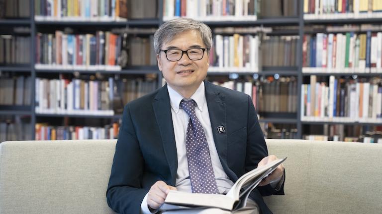Nobel Prize and AI Insights from Professor Guoping Qiu image3
