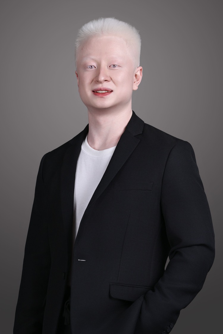 Staff profile thumbnail image