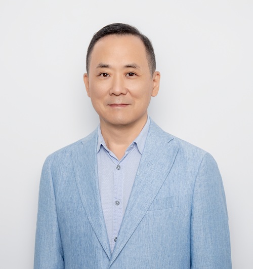 Staff Profile Portrait Image