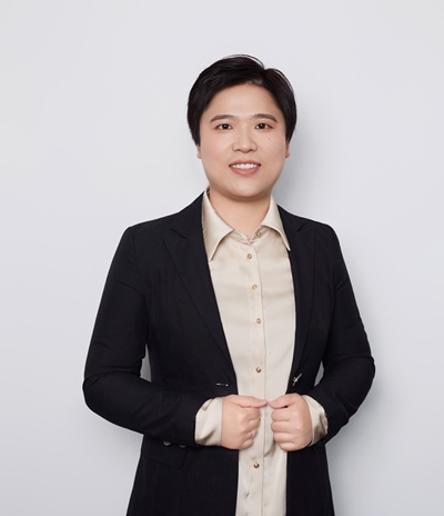 Staff profile thumbnail image