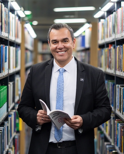 Professor-Panos-Vlachopoulos-432x536